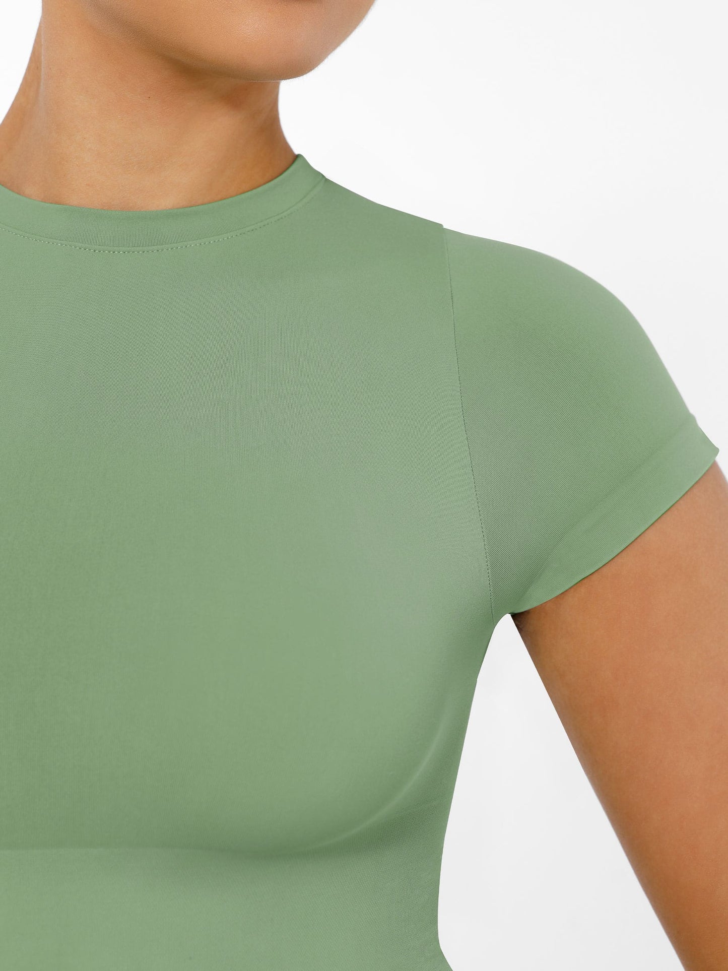 Crew Neck Seamless Soft Everyday Bodysuit