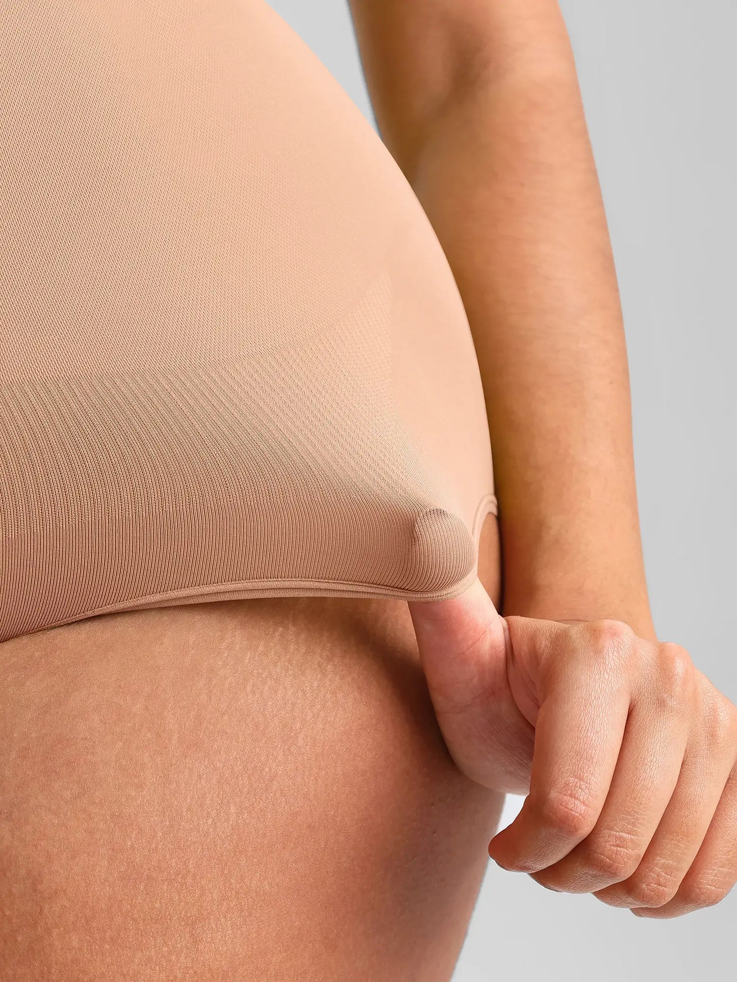 Scoop Neck Buttery Seamless Everyday Bodysuit